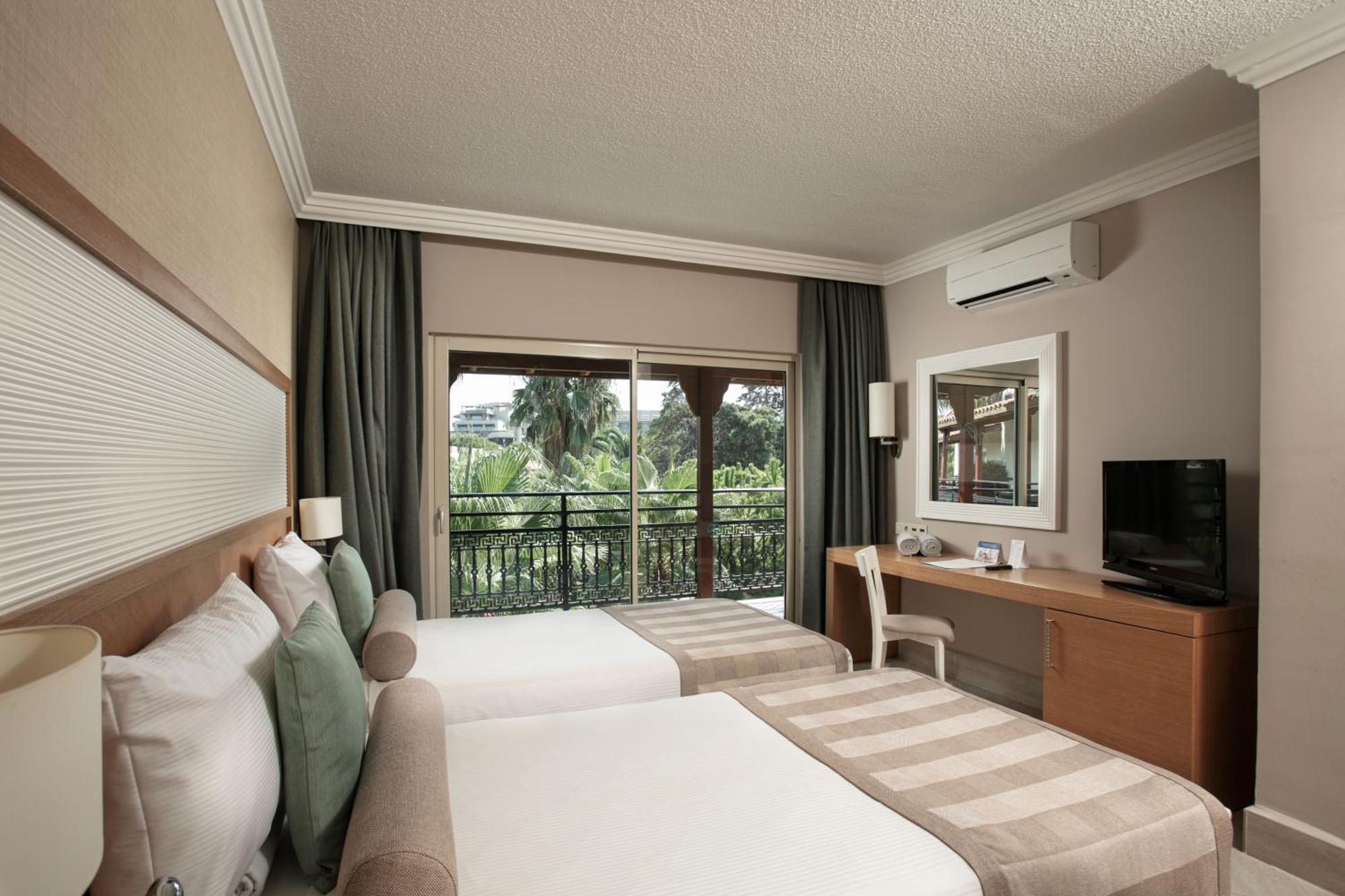Paloma Oceana Hotell Side Eksteriør bilde